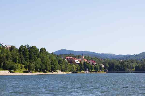 Tanie apartamenty Fužine